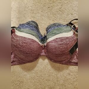 🆕️ NWT✨️BUNDLE✨️Underwire Demi Bra Set
